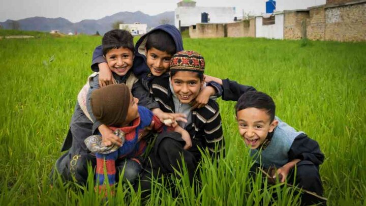 تاثیر تغییرات اقلیمی برزندگی کودکان پاکستانی 