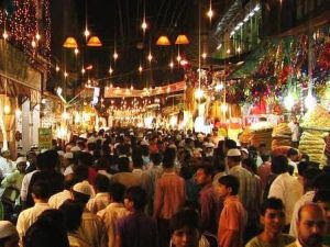سفره‌های رمضان بمبئی