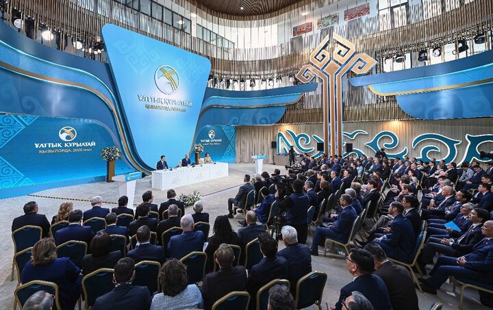 قورولتای در قزاقستان:
معماری نظام سیاسی نوین