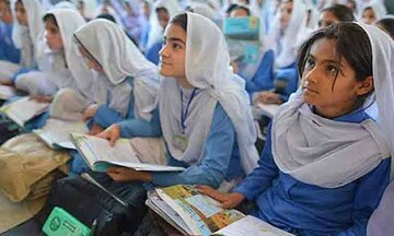 چرا تحصیل دختران در پاکستان پس از پایه پنجم متوقف می‌شود؟