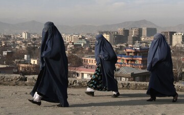بررسی نقش زنان در جامعه افغانستان